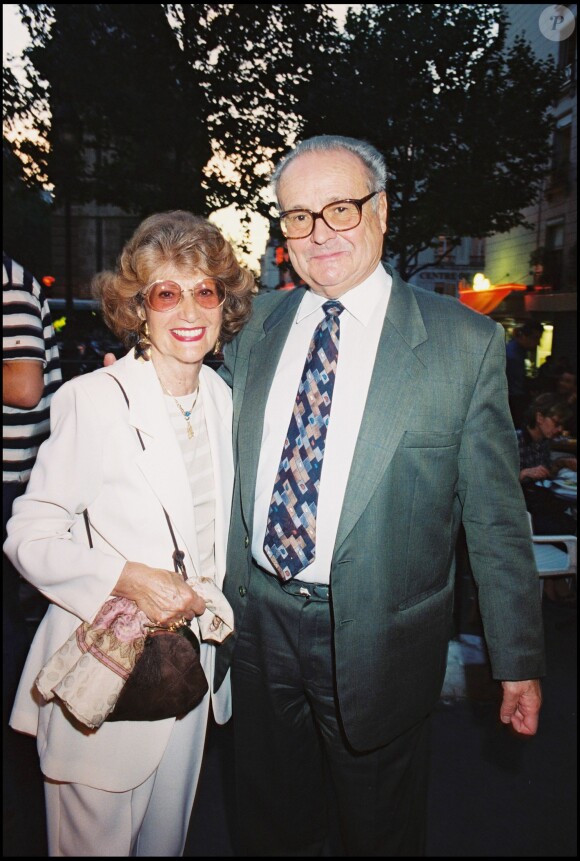 Rosy Varte et son mari Pierre Badel à Paris en 2000