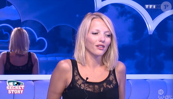 Joanna décide de quitter l'aventure (Secret Story 8 - quotidienne du lundi 4 août 2014.