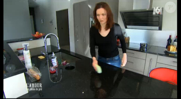 Magali dans L'amour est dans le pré 2014, épisode 9, le lundi 4 aout 2014, sur M6