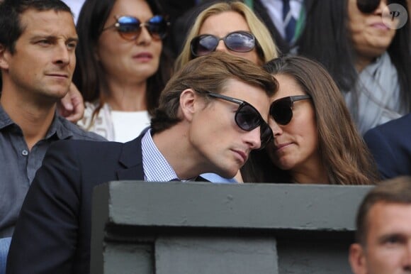 Pippa Middleton et son compagnon Nico Jackson lors de la finale de Wimbledon le 6 juillet 2014