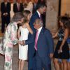 La reine Letizia, le roi Felipe VI d'Espagne ainsi que la reine Sofia ont accueilli plus de 300 invités, le 7 août 2014 à Palma de Majorque, à l'occasion de la grande réception annuelle en l'honneur des Iles Baléares.