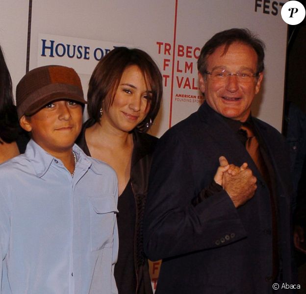 Robin Williams, avec sa fille Zelda, sa deuxième femme Marsha, son fils Cody, lors du festival de Tribeca en 2004