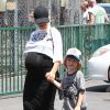 Exclusif - Christina Aguilera, très enceinte avec son fiancé Matthew Rutler et son fils Max à Studio City, le 12 juillet 2014. 