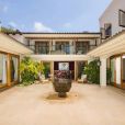 Bruce Willis a vendu sa villa de Beverly Hills pour 16 millions de dollars.