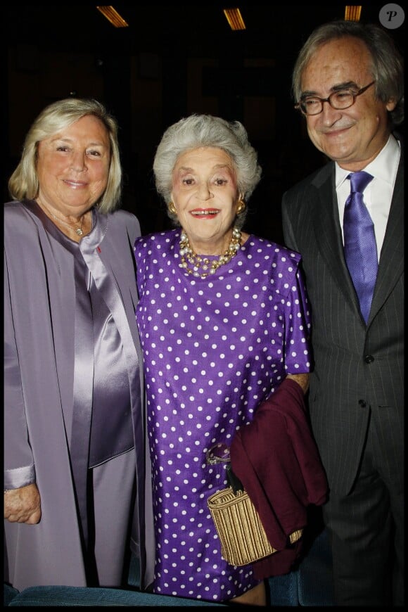 Madame François Pinault, Philippine de Rothschild et Jean-Pierre Beaumarchais - Gala de la fondation Pompidou. A Paris, le 13 septembre 2011. Elle s'est éteinte dans la nuit du 22 au 23 août 2014.