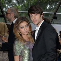 Sarah Hyland célibataire : La star de ''Modern Family'' séparée de Matt Prokop