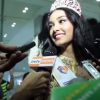 May Myat Noe, d'origine birmane, élue Miss Asie-Pacifique 2014 a été déchue de son titre mais s'est enfuie avec sa couronne.
 