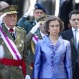 Le roi Juan Carlos Ier d'Espagne et la reine Sofia d'Espagne lors des célébrations des Forces Armées à Madrid le 8 juin 2014