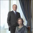  Le roi Juan Carlos Ier et la reine Sofia d'Espagne, portrait officiel en mars 2007 à la Zarzuela, à Madrid 