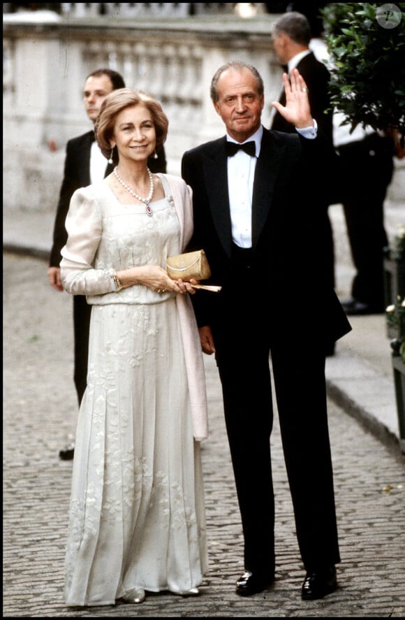 Le roi Juan Carlos Ier d'Espagne et la reine Sofia en juillet 1999 à Londres pour le mariage de la princesse Alexia de Grèce.