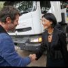 La ministre de la Culture Fleur Pellerin est venue sur le tournage de la nouvelle série historique de Canal+, Versailles, rencontrant le réalisateur Jalil Lespert - 4 septembre 2014