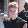 Justin Bieber est allé déjeuner avec un ami à Los Angeles, le 22 août 2014.