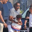 Jay Z et sa fille Blue Ivy retournent sur leur yacht après avoir visité le musée Picasso. Antibes, le 9 septembre 2014.