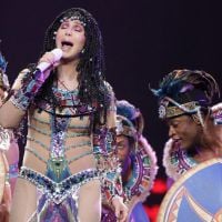 Cher : La diva accusée de racisme et d'avoir couvert une agression sexuelle !