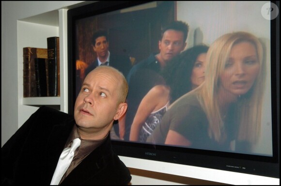 James Michael Tyler lors d'une soirée de lancement du DVD Friends à l'atelier Baroque à Paris, le 23 novembre 2004