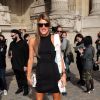 Anna Dello Russo arrive au Grand Palais pour assister au défilé Carven printemps-été 2015. Paris, le 25 septembre 2014.