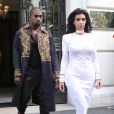 Kanye West et Kim Kardashian quittent le Royal Monceau, pour se rendre au défilé Balmain. Paris, le 25 septembre 2014.