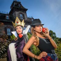Alizée et Tal, mortes de trouille : Une terrifiante soirée à Disneyland Paris...