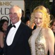  Nicole Kidman et son p&egrave;re Antony lors des Golden Globes 2004 