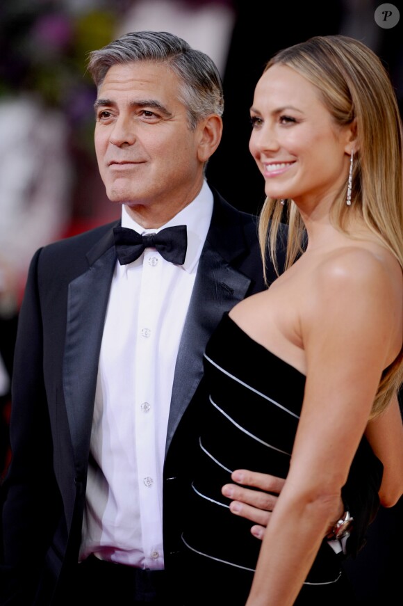 George Clooney et Stacy Keibler aux Golden Globe Awards 2013.