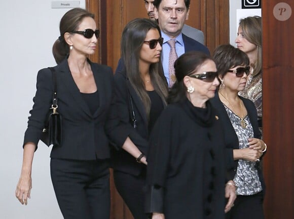 Isabel Preysler et Ana Boyer - Obsèques de l'ancien ministre de l'économie espagnol Miguel Boyer, le mari d'Isabel Preysler, à Madrid le 30 septembre 2014