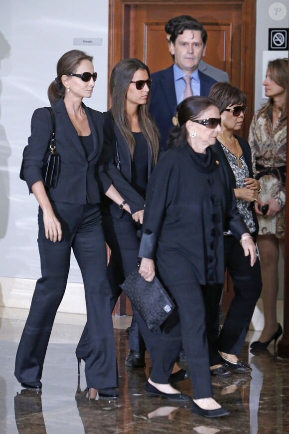 Isabel Preysler et Ana Boyer - Obsèques de l'ancien ministre de l'économie espagnol Miguel Boyer, le mari d'Isabel Preysler, à Madrid le 30 septembre 2014