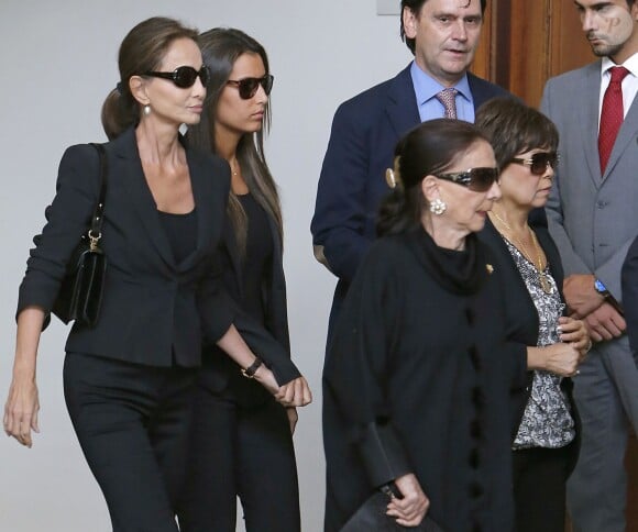 Isabel Preysler, Ana Boyer et Beatriz Arrastia Reinares - Obsèques de l'ancien ministre de l'économie espagnol Miguel Boyer, le mari d'Isabel Preysler, à Madrid le 30 septembre 2014