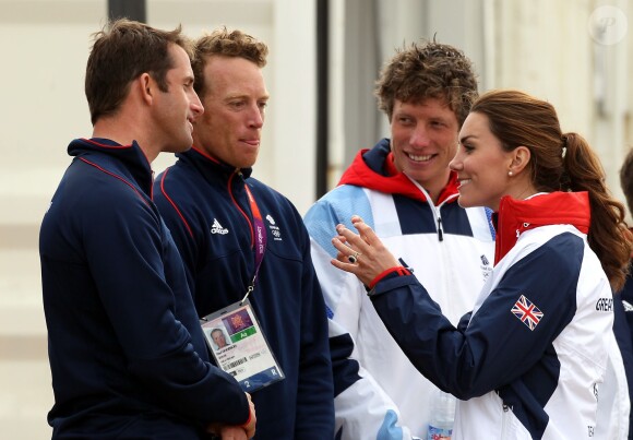 Kate Middleton avec le quadruple champion olympique Ben Ainslie lors des JO de Londres le 6 août 2012