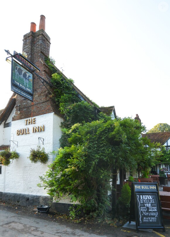 Illustration de la taverne "the Bull Inn" à Sonning dans le Berkshire en Angleterre, où George Clooney et sa femme Amal Alamuddin auraient pris un verre, avant de rejoindre leur nouvelle maison. Le 10 octobre 2014