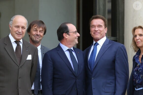 Laurent Fabius, Nicolas Hulot, François Hollande, Arnold Schwarzenegger au palais de l'Elysée à Paris, le 10 octobre 2014.