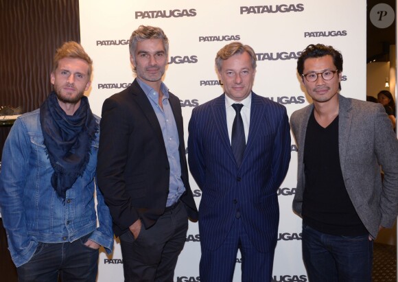 Philippe Lacheau, François Vincentelli, Marc Lelandais (Pdg du groupe Vivarte) et Frédéric Chau à l'inauguration de la boutique "Pataugas" à Paris le 14 octobre 2014