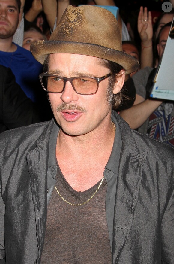 Brad Pitt - Arrivée des people à la projection du film "Fury" à New York, le 14 octobre 2014.