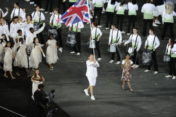 Sir Chris Hoy, porte-drapeau de la délégation britannique lors de la cérémonie d'ouverture des JO de Londres, le 27 juillet 2012