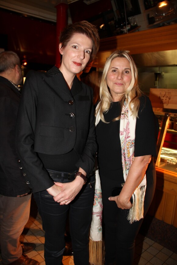 Natacha Polony, Sophie Favier - 3e édition du Pot-au-feu des célébrités au restaurant Louchebem à Paris le 16 octobre 2014.