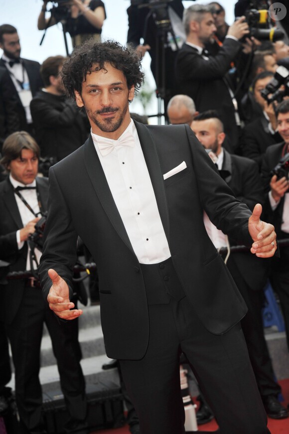 Tomer Sisley - Montée des marches du film "Saint-Laurent" lors du 67e Festival du film de Cannes le 17 mai 2014