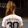 Nina Agdal et sa plastique de rêve montrent leurs talents face à un panier de basket, vidéo publiée sur Instagram le 21 octobre 2014