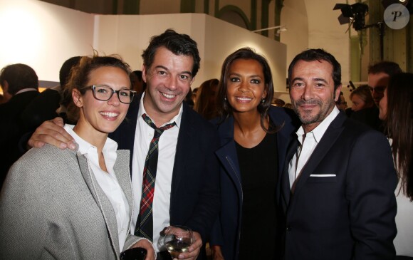 Lorie (Laure Pester), Stéphane Plaza, Karine Le Marchand et Bernard Montiel lors de la soirée de vernissage de la FIAC 2014 organisée par ORANGE au Grand Palais à Paris, le 22 octobre 2014