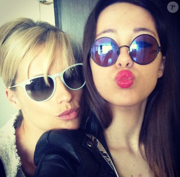Aurora Ramazzotti, la fille d'Eros Ramazzotti et de Michelle Hunziker, suit les pas de sa mère et se lance dans le mannequinat.