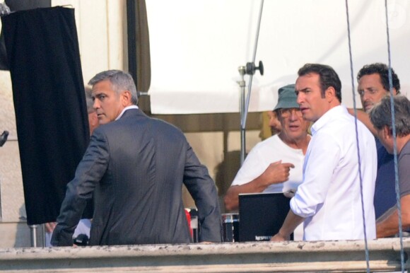 George Clooney et Jean Dujardin tournent la nouvelle publicité Nespresso à Cernobbio, le 27 août 2014.