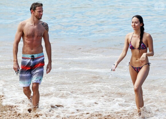 Jenson Button et sa belle fiancée Jessica Michibata lors de leurs vacances amoureuses sur l'île de Maui à Hawaï, le 20 octobre 2014
