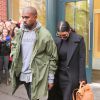 Kanye West et Kim Kardashian quittent leur appartement dans le quartier de SoHo. New York, le 6 novembre 2014.