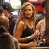 Amber Heard flirte avec Channing Tatum aux côtés de Joe Manganiello, Matt Bomer, Kevin Nash et d'autres membres du casting, sur le tournage de Magic Mike XXL à Myrtle Beach, le 4 novembre 2014.