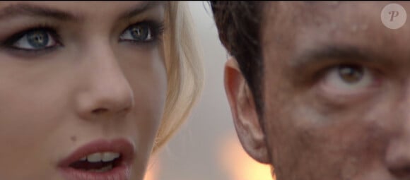 Kate Upton incarne une Athena sulfureuse pour le jeu sur mobile Game of War - Fire Age. Novembre 2014.