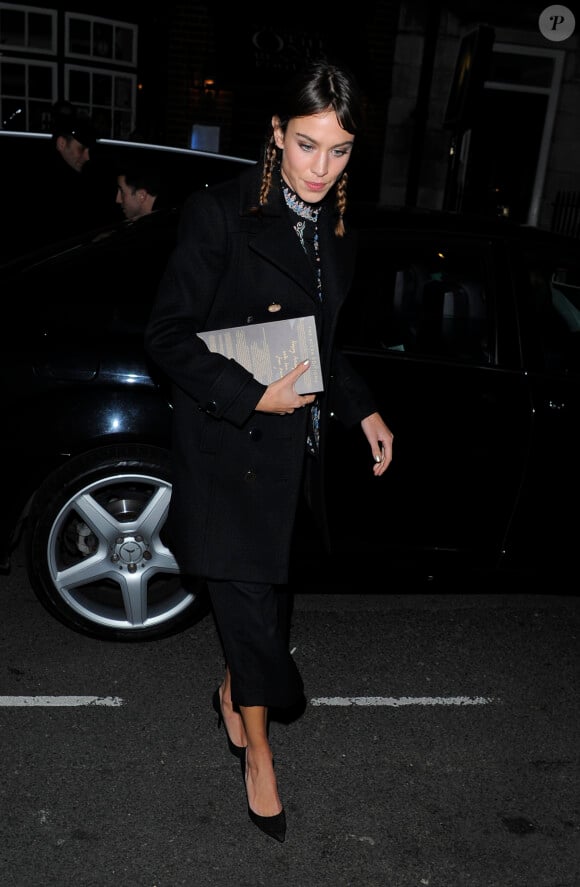 Alexa Chung lors de la soirée du magazine Another Man au Mark's Club. Londres, le 20 novembre 2014.