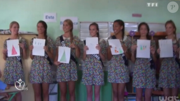Visite d'une école - Les 33 prétendantes au titre de Miss France 2015 : Leur folle semaine à Punta Cana, en République Dominicaine