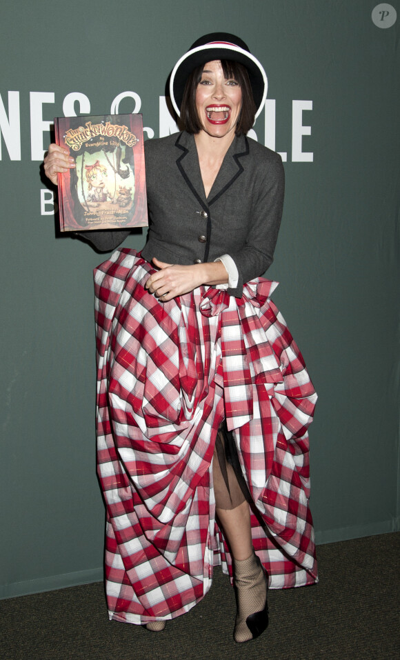 Evangeline Lilly fait la promotion de son livre pour enfants The Squickerwonkers à New York City, le 17 novembre 2014.