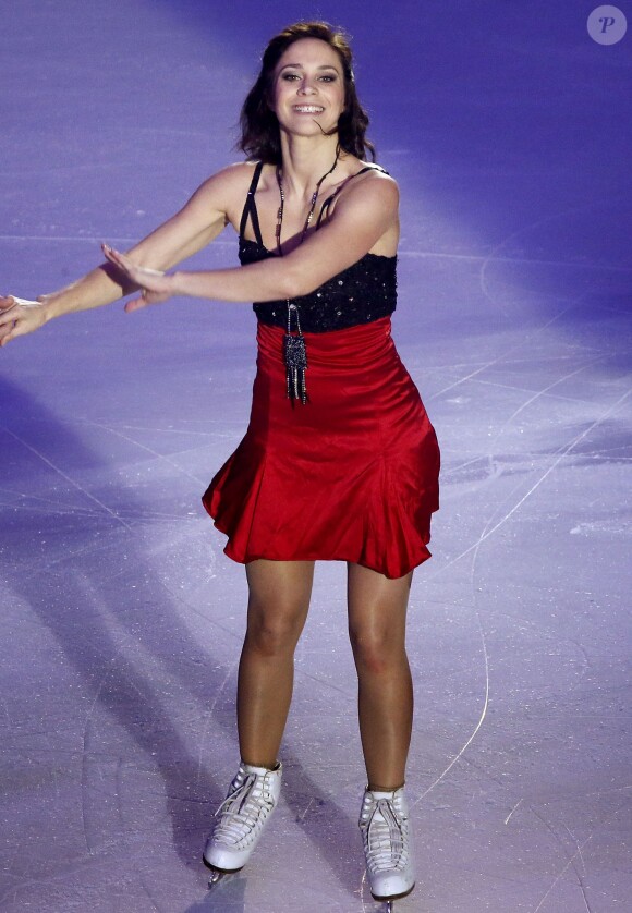 Nathalie Péchalat se produit hors compétition dans le cadre du Trophée Eric Bompard, à Bordeaux, le 21 novembre 2014.