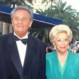  Roger Hanin et son &eacute;pouse, la productrice Christine Gouze-R&eacute;nal, au Festival de Cannes, mai 1994. 