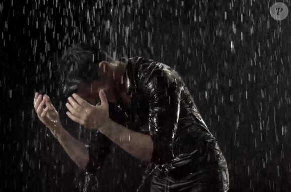 Vincent Niclo dans le clip de Jusqu'à l'ivresse