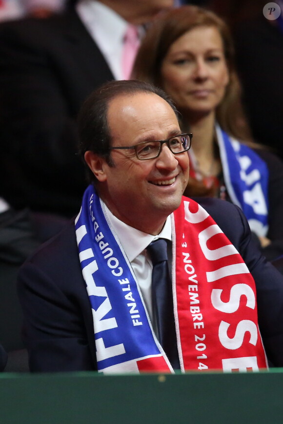 François Hollande - Finale de la Coupe Davis au Stade Pierre Mauroy de Lille Métropole. Match en double remporté par la Suisse face à la France le 22 novembre 2014